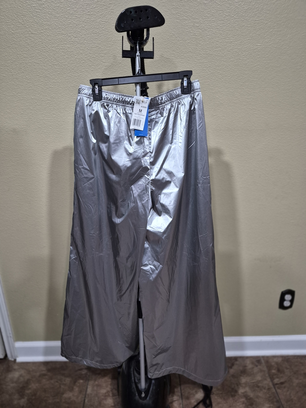 Adidas Women's F50 Silver Track Jacket & Wide-leg pants Size S - Picture 7 of 10